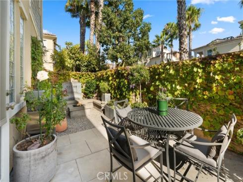8239 Noelle Drive, Huntington Beach, CA