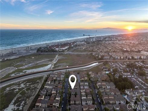 8239 Noelle Drive, Huntington Beach, CA
