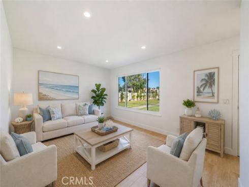 19760 Kingswood , Huntington Beach, CA