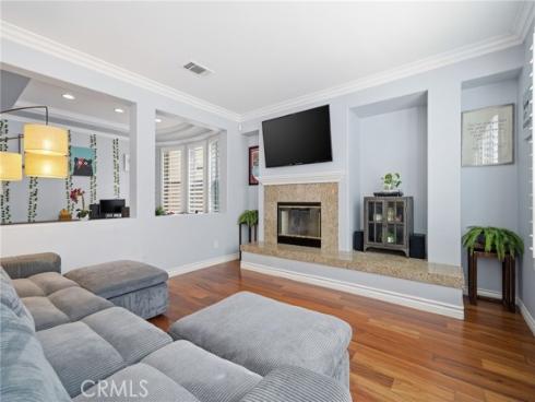 7124 Forest Glen Drive, Huntington Beach, CA