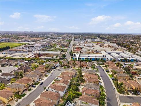 7124 Forest Glen Drive, Huntington Beach, CA