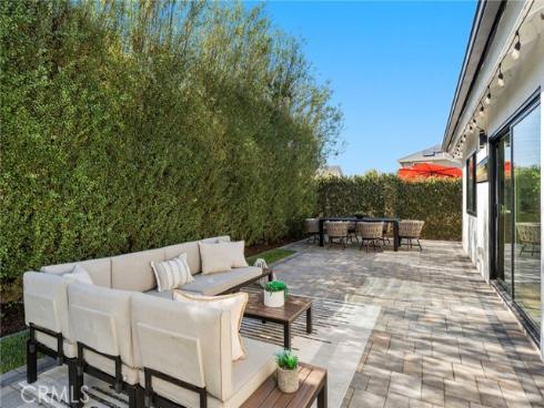21321 Compass Lane, Huntington Beach, CA