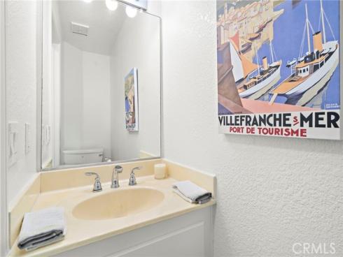 606  Lake Street  23 , Huntington Beach, CA