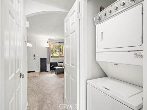 606  Lake Street  23 , Huntington Beach, CA