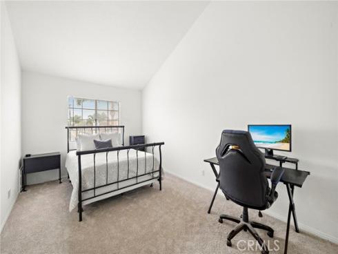 606  Lake Street  23 , Huntington Beach, CA
