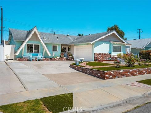 15732  Swan   Lane, Huntington Beach, CA