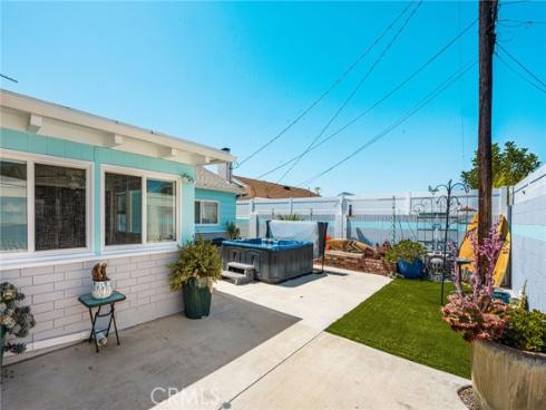 15732  Swan   Lane, Huntington Beach, CA