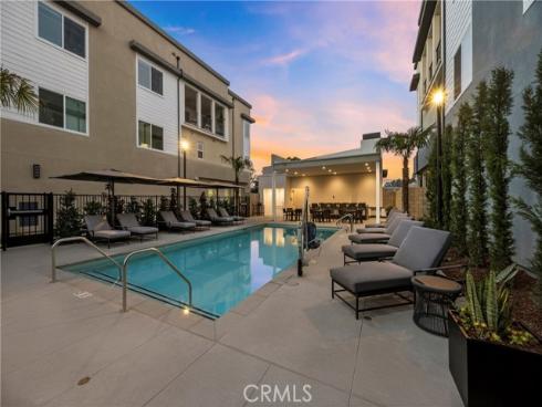 7264 Pointbreak Drive, Huntington Beach, CA