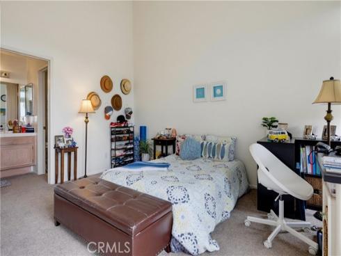 4581 Warner 302 , Huntington Beach, CA