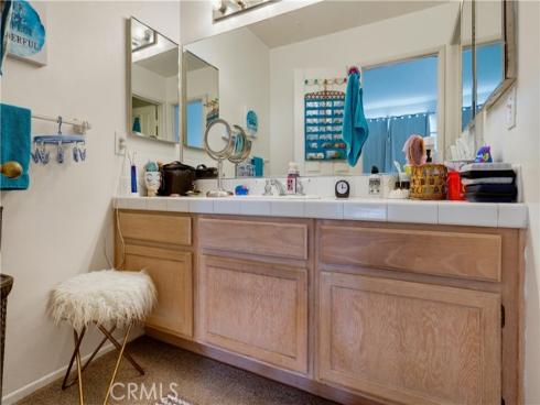 4581 Warner 302 , Huntington Beach, CA