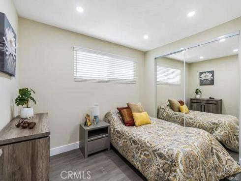 19361  Brookhurst  184  Street, Huntington Beach, CA