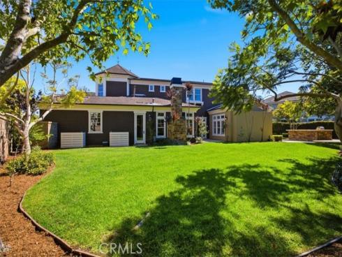 17351 Sagatuck Lane, Huntington Beach, CA