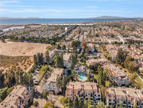 5101 Tortuga Drive 205 , Huntington Beach, CA