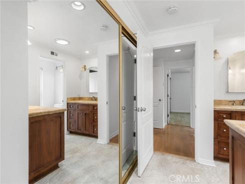 19586 Seagull Lane, Huntington Beach, CA