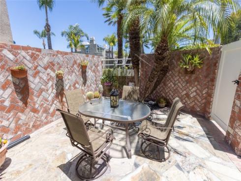 16102 Fame , Huntington Beach, CA