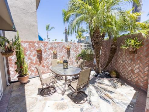 16102 Fame , Huntington Beach, CA