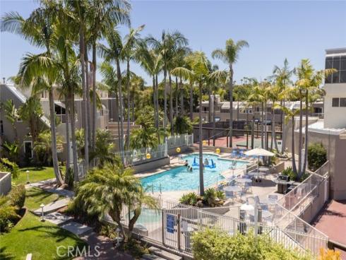16102 Fame , Huntington Beach, CA