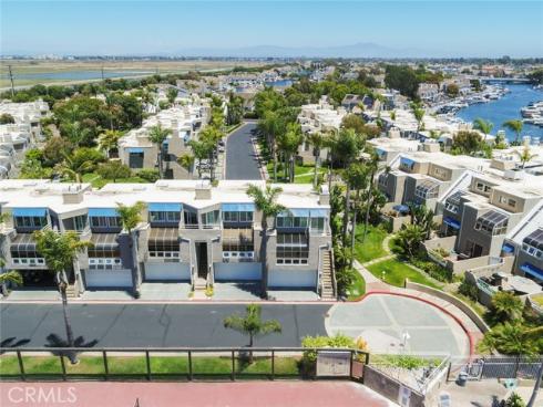 16102 Fame , Huntington Beach, CA