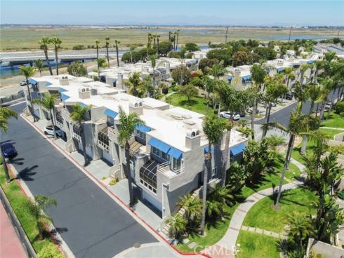 16102 Fame , Huntington Beach, CA