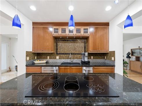 17140  Edgewater   Lane, Huntington Beach, CA