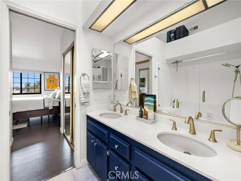 8206 Bridgepoint 206 , Huntington Beach, CA