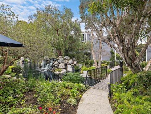 8206 Bridgepoint 206 , Huntington Beach, CA