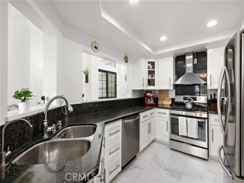 8206 Bridgepoint 206 , Huntington Beach, CA