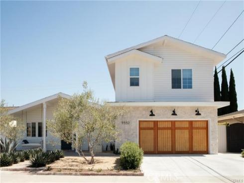 9552 Sailfish Drive
