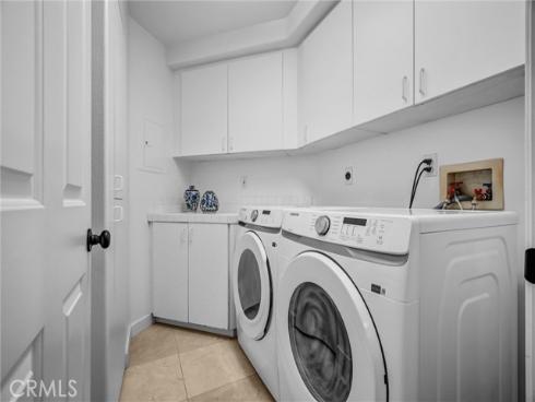4167 Warner 105 Avenue, Huntington Beach, CA