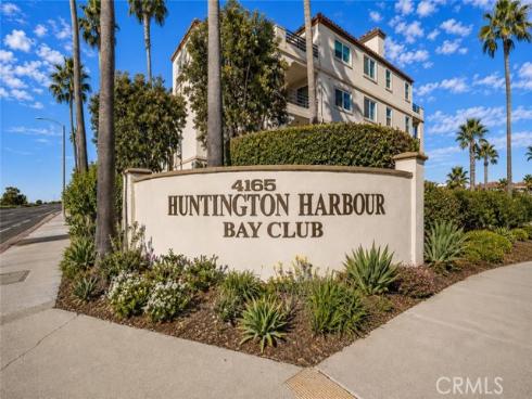 4167  Warner  105  Avenue, Huntington Beach, CA
