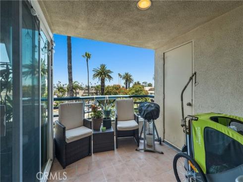 415 Townsquare 308 Lane, Huntington Beach, CA