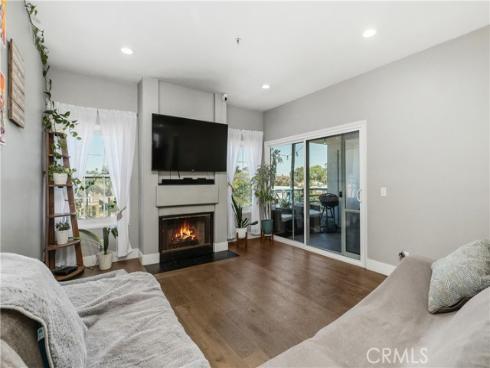 415 Townsquare 308 Lane, Huntington Beach, CA