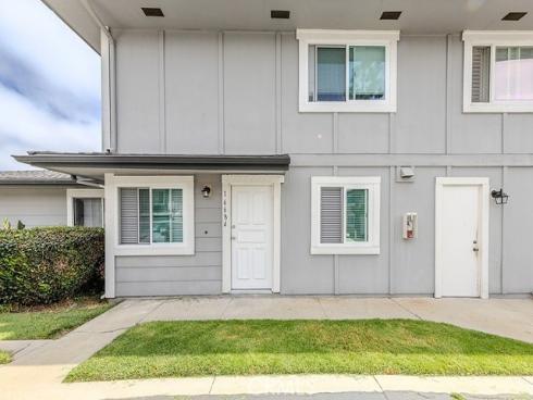16684 Arbor 110C , Huntington Beach, CA