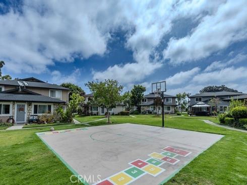 16684 Arbor 110C , Huntington Beach, CA