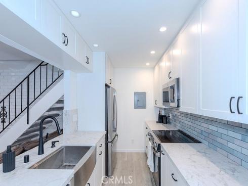 16684 Arbor 110C , Huntington Beach, CA