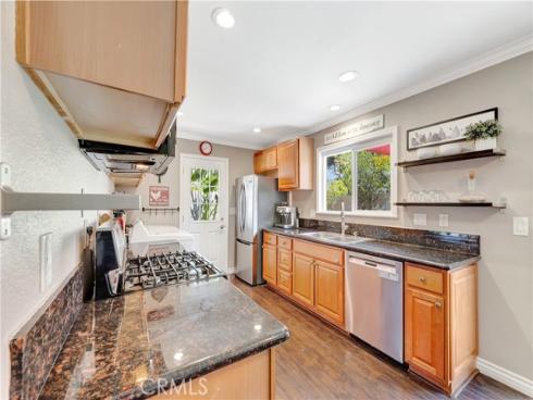 5702 Riviera Drive, Huntington Beach, CA