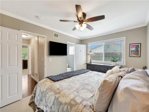 5702 Riviera Drive, Huntington Beach, CA