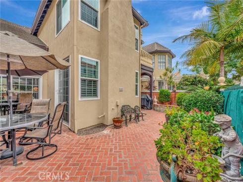 6146 Eaglecrest Drive, Huntington Beach, CA