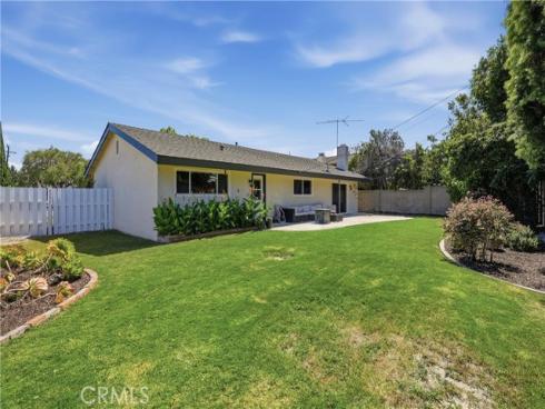 6471 Crandall Drive, Huntington Beach, CA