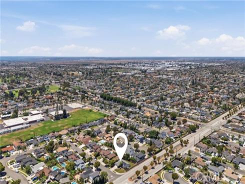 6471 Crandall Drive, Huntington Beach, CA