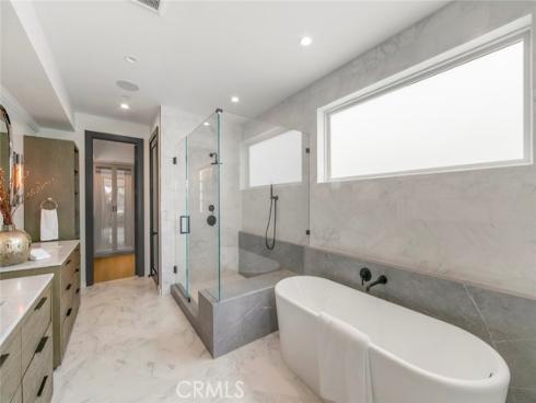 307 14th Street, Huntington Beach, CA