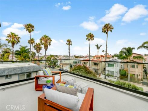307 14th Street, Huntington Beach, CA