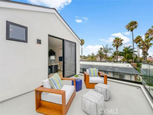 307 14th Street, Huntington Beach, CA