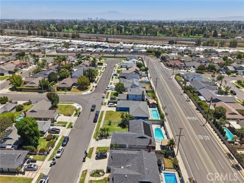10362  Christmas   Drive, Huntington Beach, CA