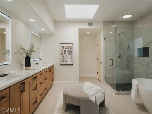 17182 Hillside Circle, Huntington Beach, CA