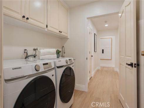 17182 Hillside Circle, Huntington Beach, CA