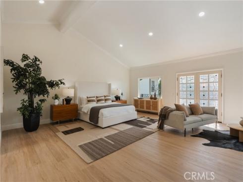 17182 Hillside Circle, Huntington Beach, CA