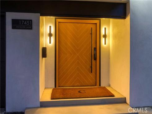 17451 Avalon , Huntington Beach, CA