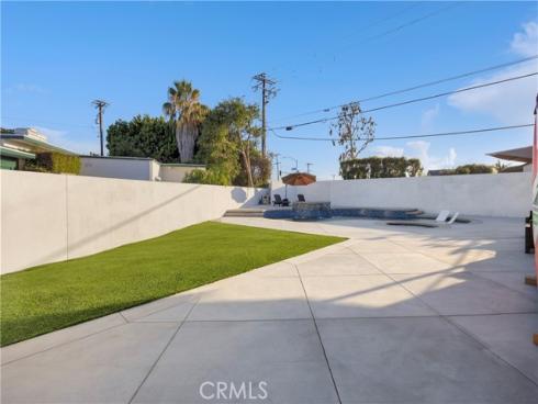 17451 Avalon , Huntington Beach, CA