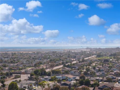 17451 Avalon , Huntington Beach, CA